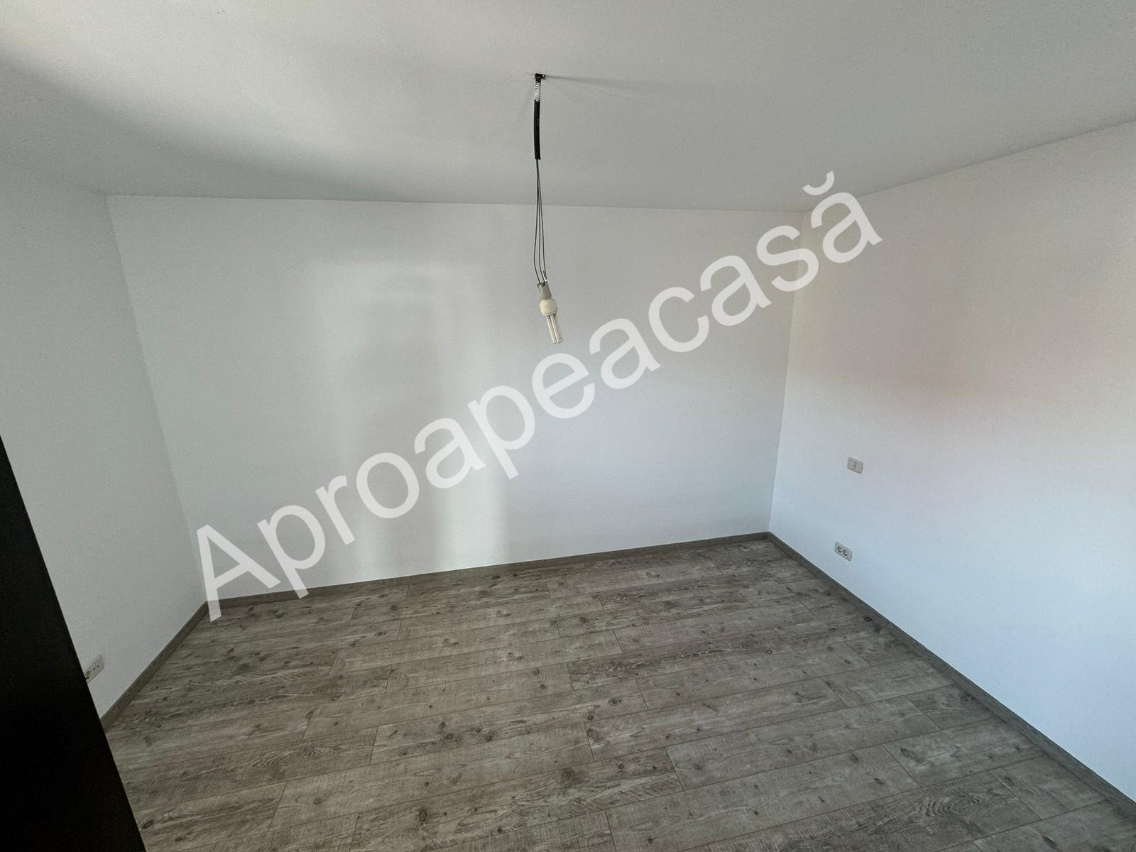 casa se vanzare stupini